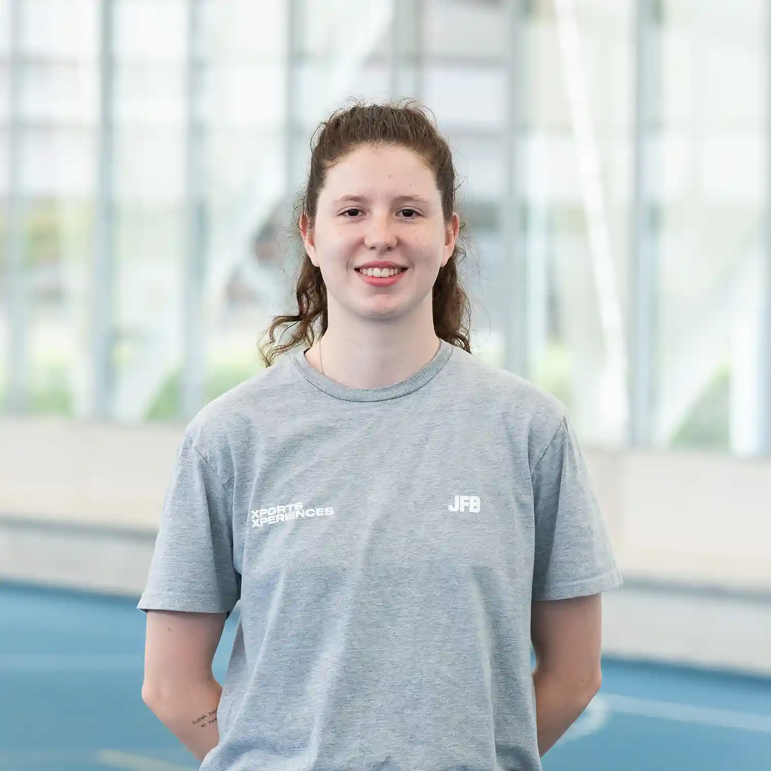 Elena Benito, Jugadora en Universidad de Salamanca, 1ª Femenina, y Perfumerías Avenida, Liga Endesa